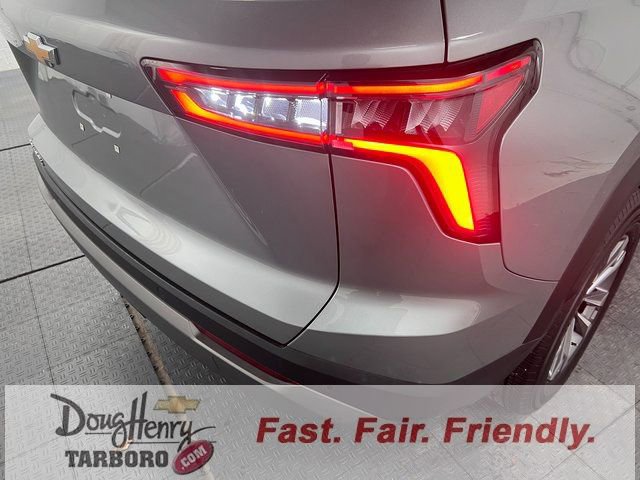 Used 2025 Chevrolet Equinox LT image 14