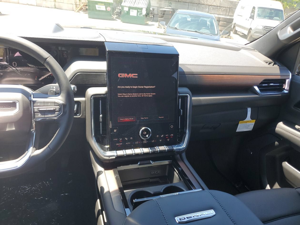 New 2026 GMC Yukon Denali RWD image 14