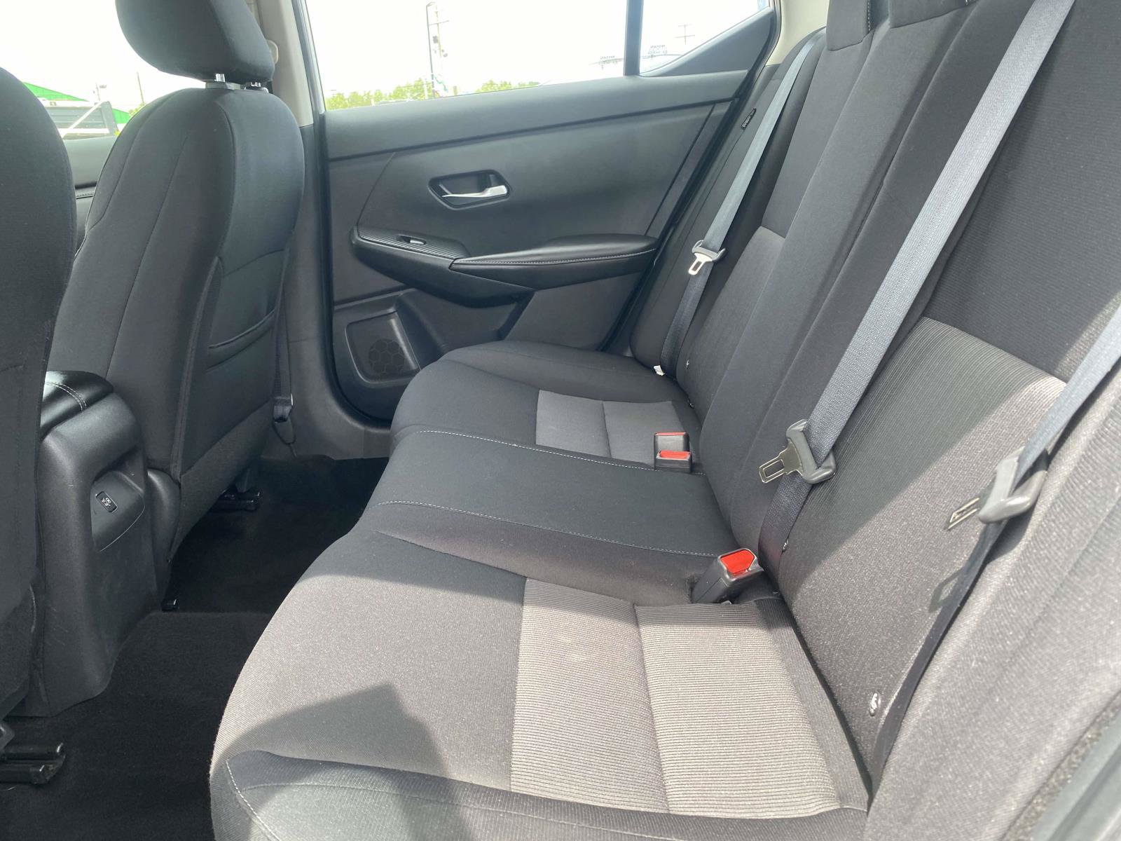 Used 2023 Nissan Sentra SV FWD image 11