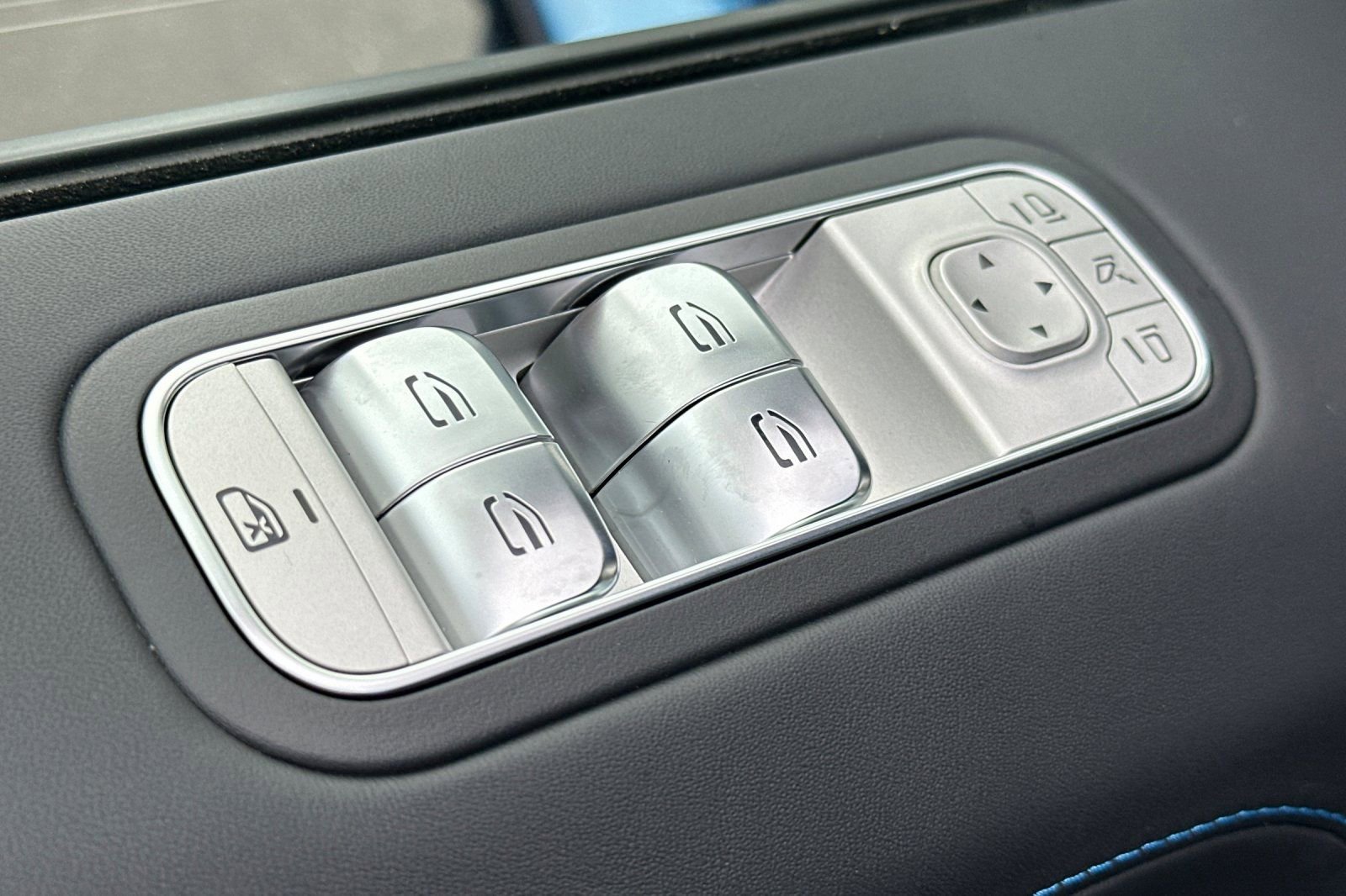 New 2025 Mercedes-Benz G 580 w/ EQ Technology image 13