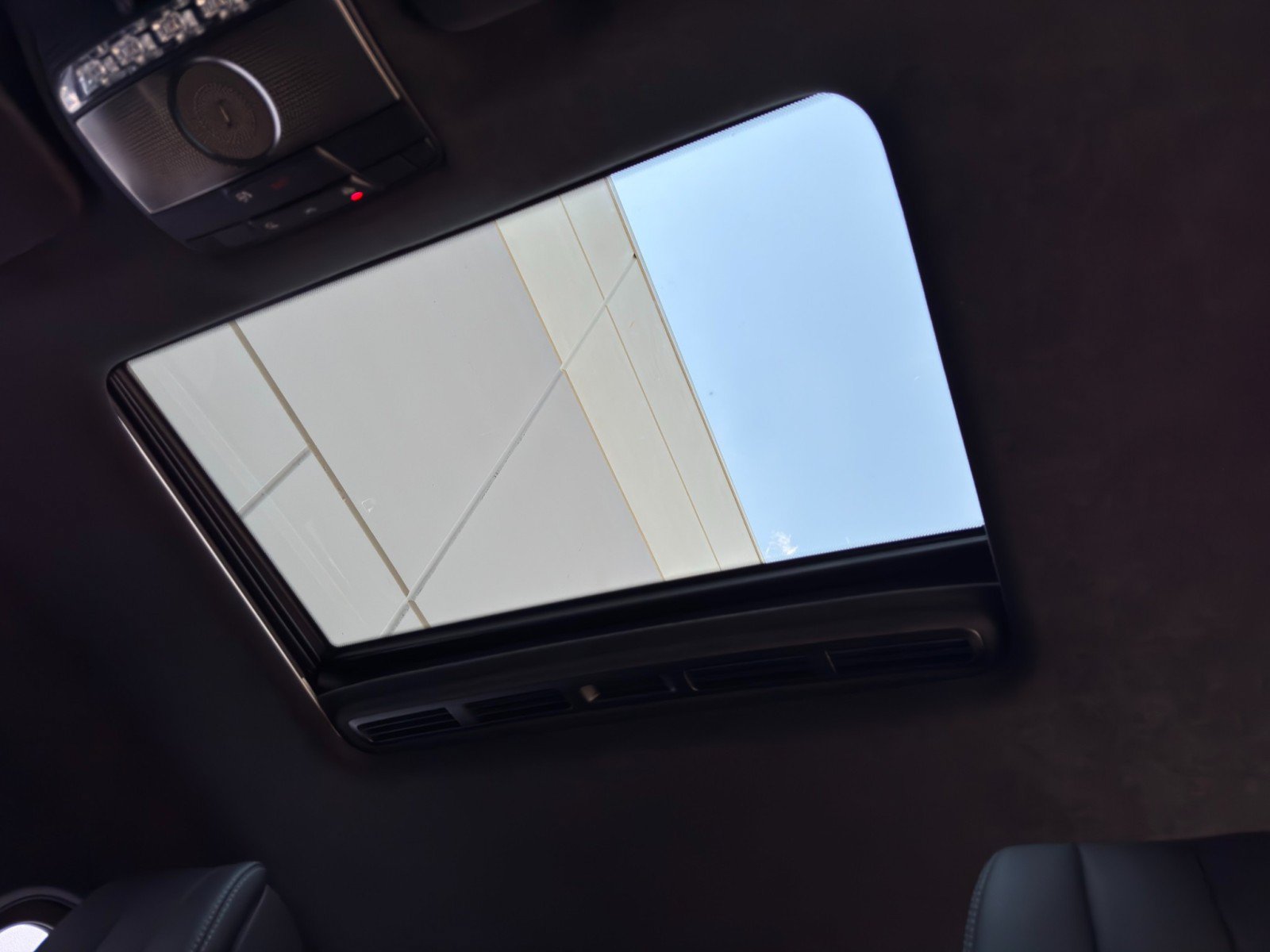 Used 2022 Mercedes-Benz G 63 AMG Squared image 12