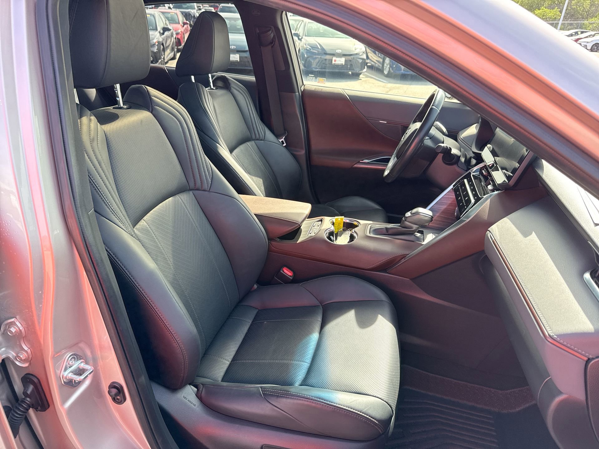 Used 2021 Toyota Venza Limited w/ Advanced Technology Package AWD/4WD image 25