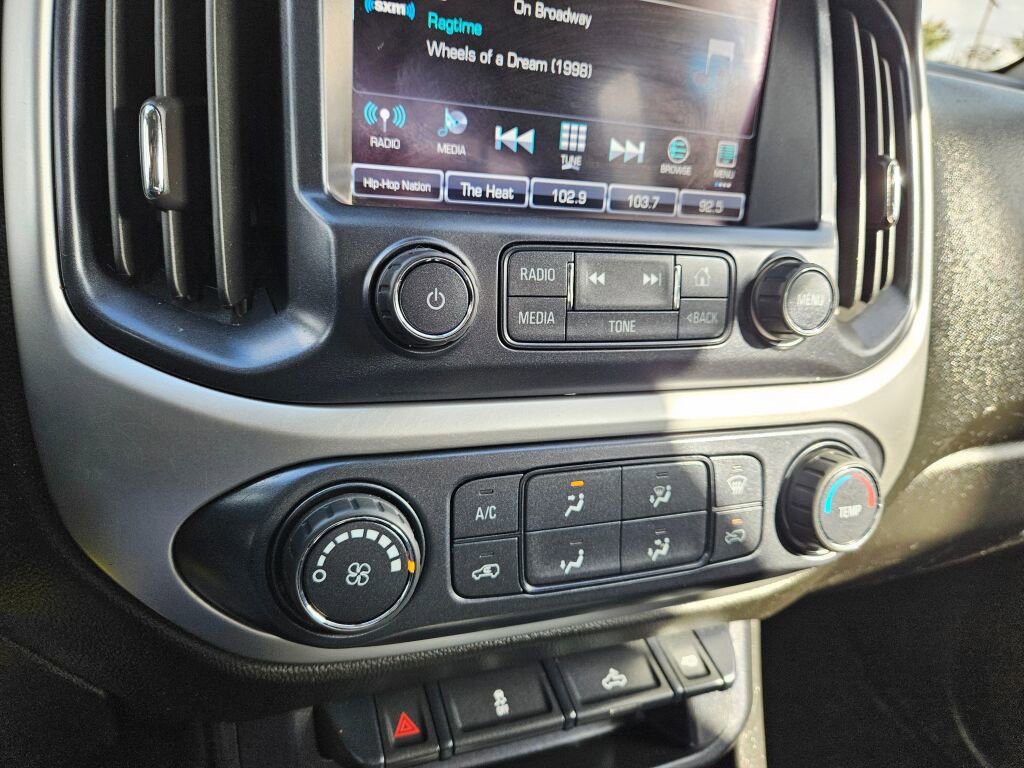 Used 2017 Chevrolet Colorado LT image 17