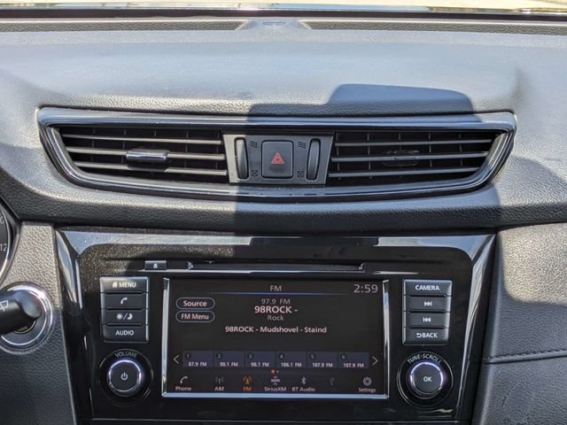 Used 2020 Nissan Rogue SV FWD image 20