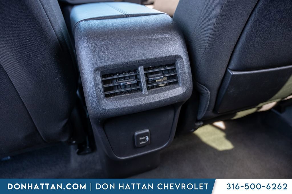 Used 2024 GMC Terrain SLE image 23