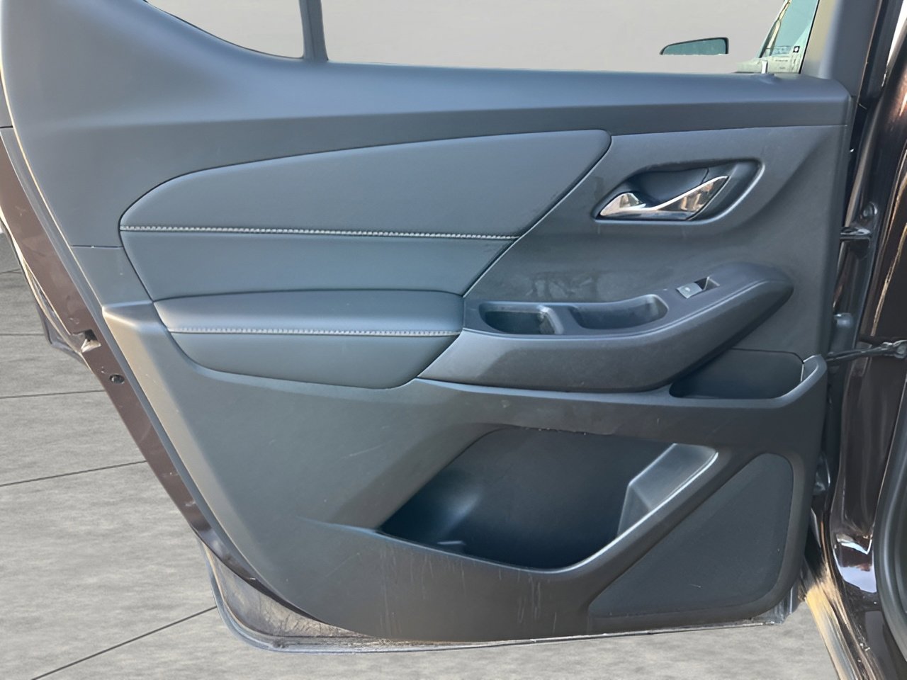 Used 2022 Chevrolet Traverse Premier w/ LPO, Floor Liner Package image 28