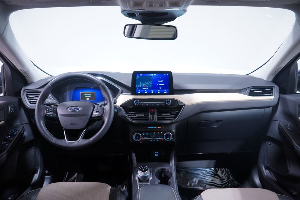 Used 2022 Ford Escape Titanium w/ Titanium Elite Package image 10