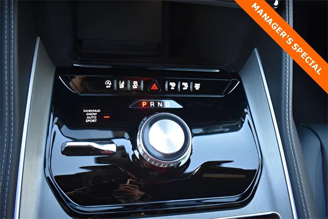 New 2025 Jeep Wagoneer 4WD w/ Convenience Group I image 25