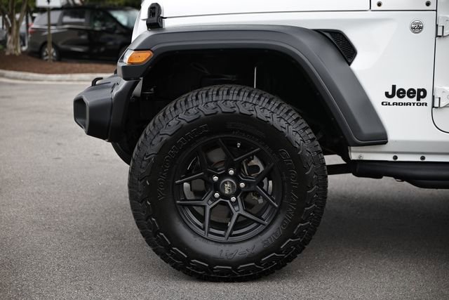 Used 2020 Jeep Gladiator Sport w/ Quick Order Package 24S AWD/4WD image 5