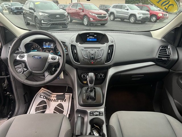 Used 2016 Ford Escape SE w/ SE Cold Weather Package image 2