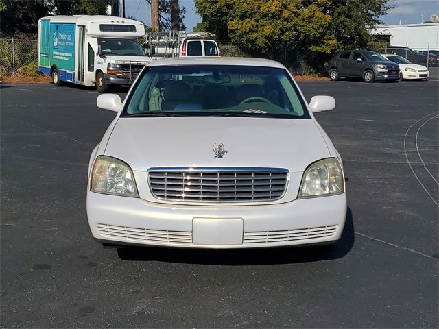 Used 2004 Cadillac De Ville w/ Equipment Group image 2