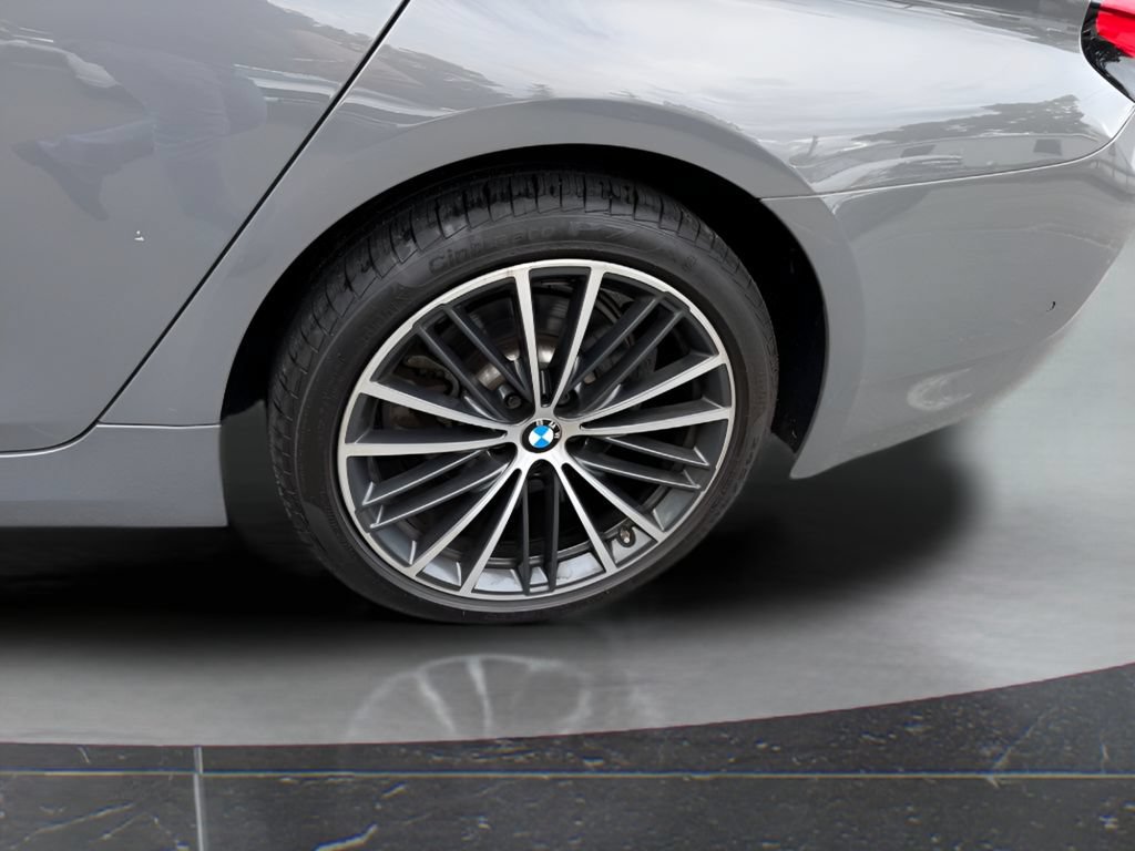 Used 2021 BMW 530i xDrive w/ Convenience Package AWD/4WD image 13