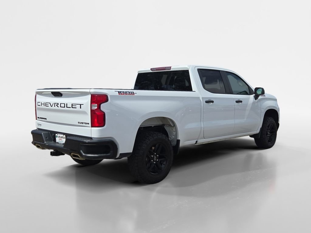 Used 2021 Chevrolet Silverado 1500 Custom Trail Boss w/ LPO, Dark Essentials Package AWD/4WD image 5
