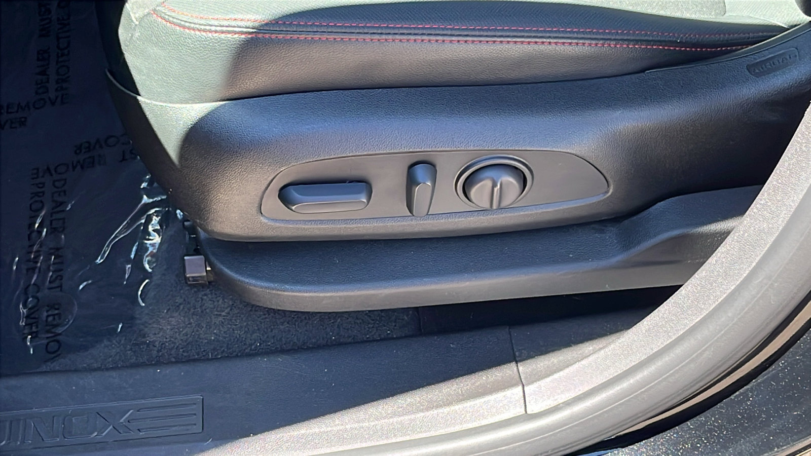 Certified 2024 Chevrolet Equinox RS image 11