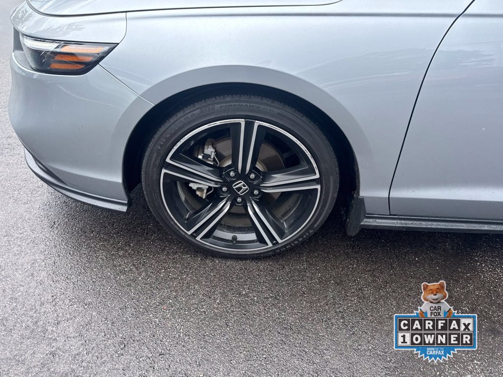 Used 2023 Honda Accord Sport image 15