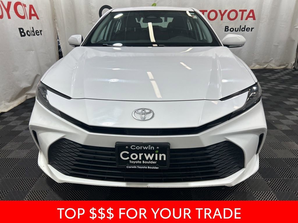 Used 2025 Toyota Camry LE image 2