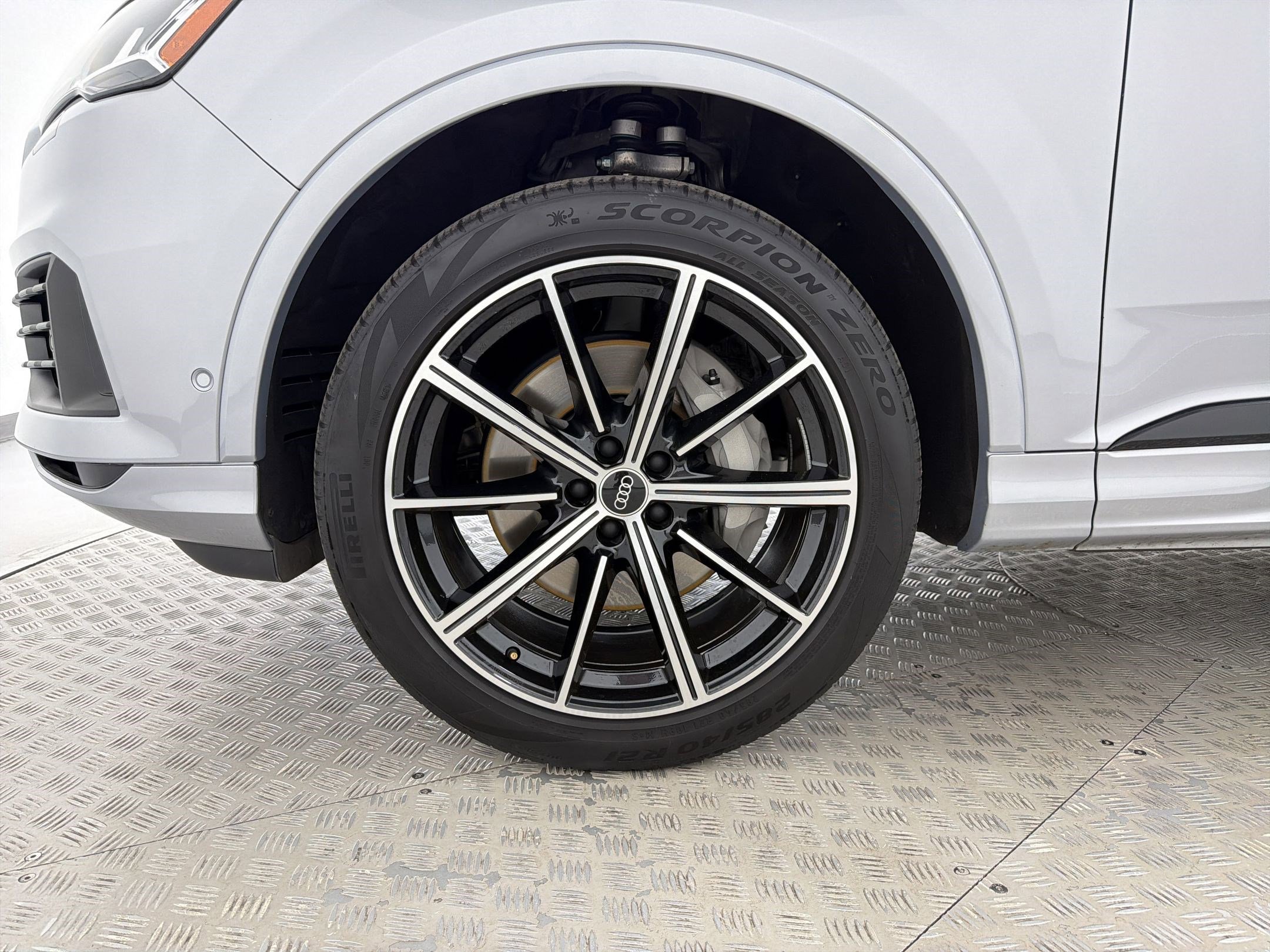 Used 2021 Audi Q7 3.0T Premium Plus AWD/4WD image 11