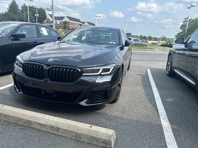 Used 2023 BMW 540i xDrive w/ M Sport Package AWD/4WD image 4