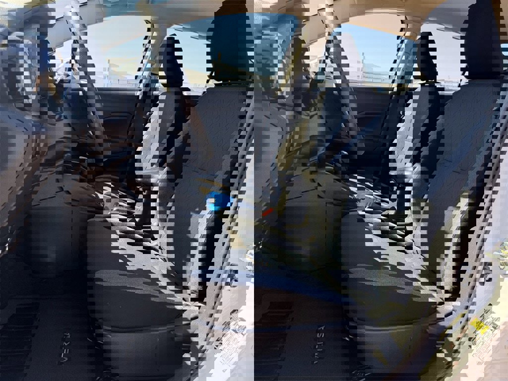 Used 2025 Nissan Versa SV image 26