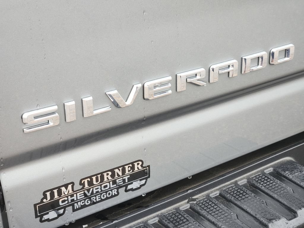 Used 2025 Chevrolet Silverado 2500 Custom w/ Custom Convenience Package AWD/4WD image 12