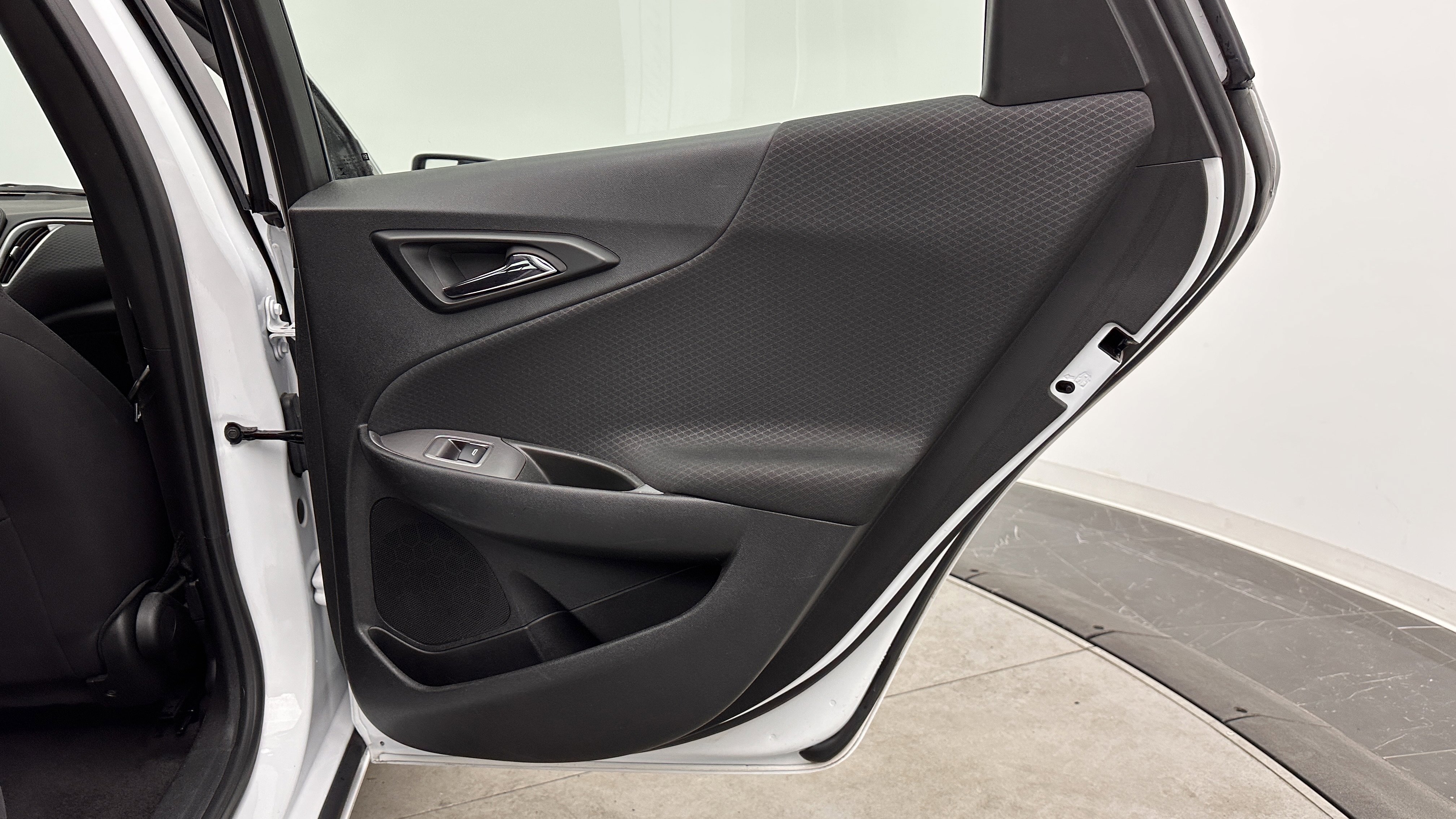 Used 2024 Chevrolet Malibu LT FWD image 31