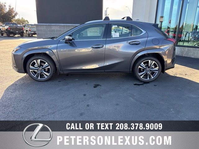 New 2026 Lexus UX 300h AWD w/ Accessory Package (2T) image 3