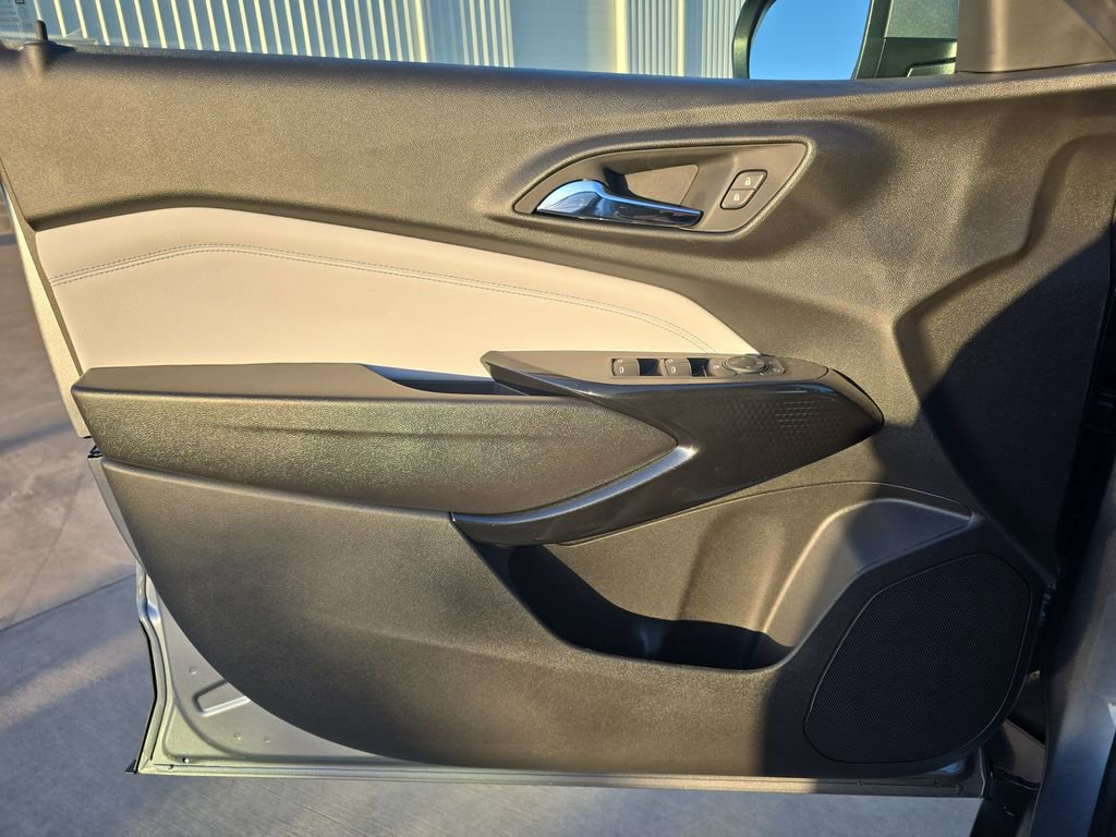 New 2026 Chevrolet Trax LT w/ LT Convenience Package image 27