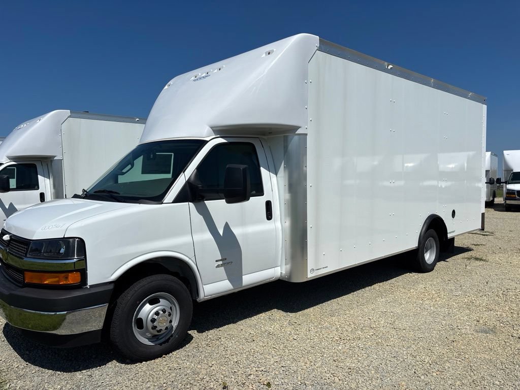 New 2026 Chevrolet Express 4500 w/ Power Convenience Package RWD image 3