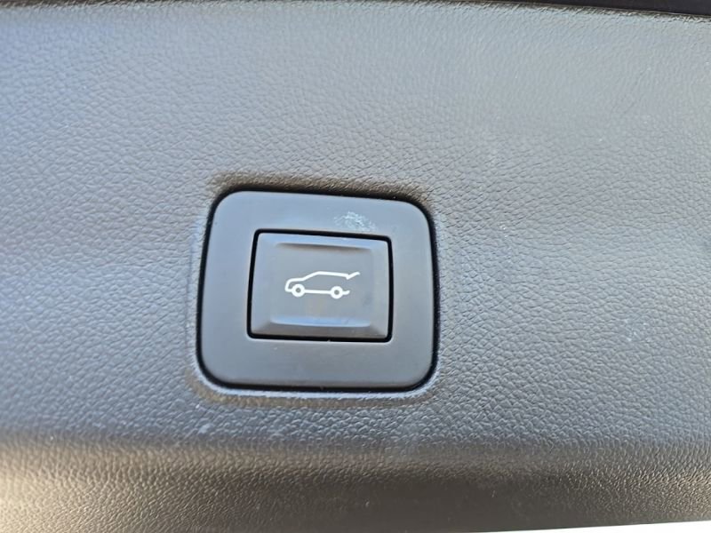 Used 2024 Chevrolet TrailBlazer LT w/ Convenience Package AWD/4WD image 29