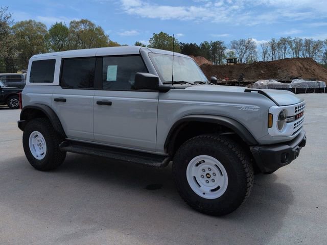 New 2026 Ford Bronco Heritage Edition AWD/4WD image 2
