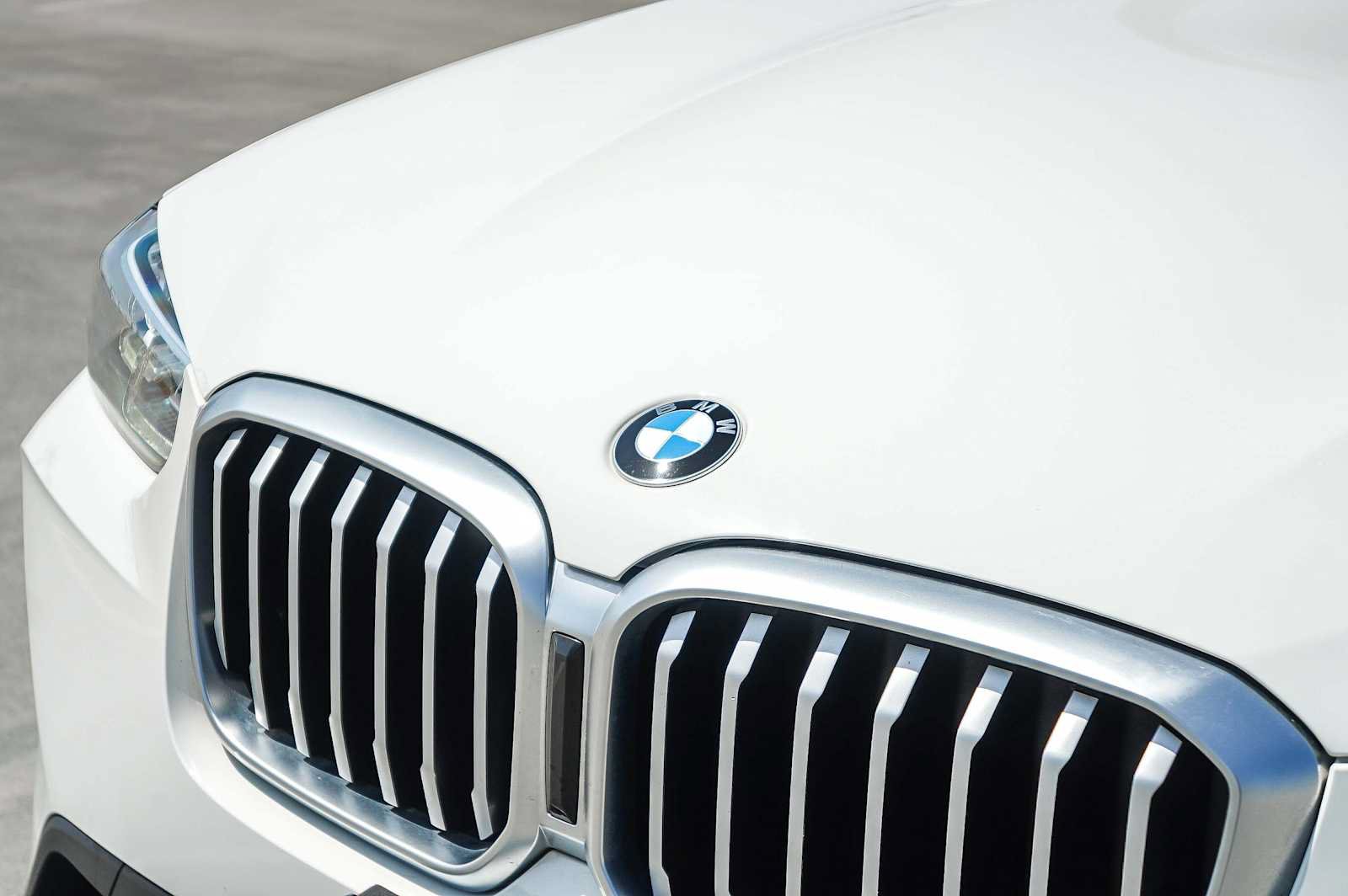 Used 2023 BMW X3 xDrive30i w/ Convenience Package AWD/4WD image 10