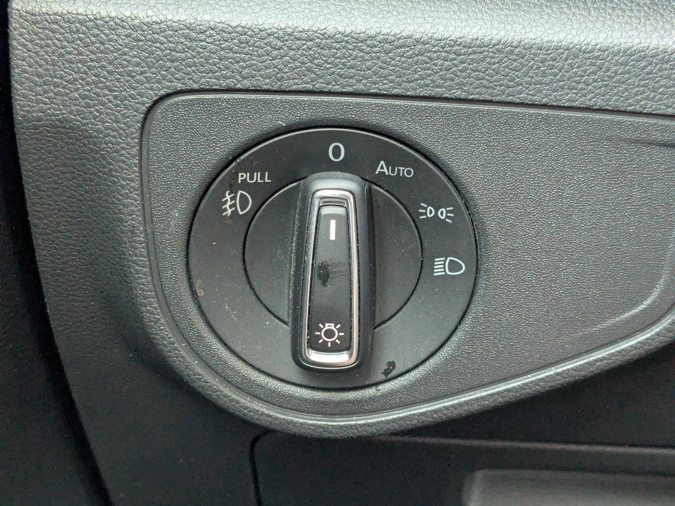 Used 2019 Volkswagen Atlas SE AWD/4WD image 17
