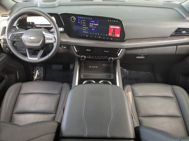 Used 2025 Chevrolet Tahoe LT AWD/4WD image 19