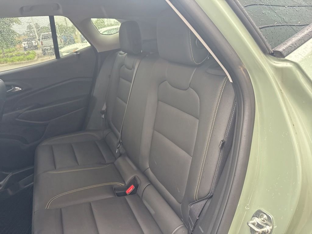 Used 2025 Chevrolet Trax ACTIV w/ Sunroof Package FWD image 26