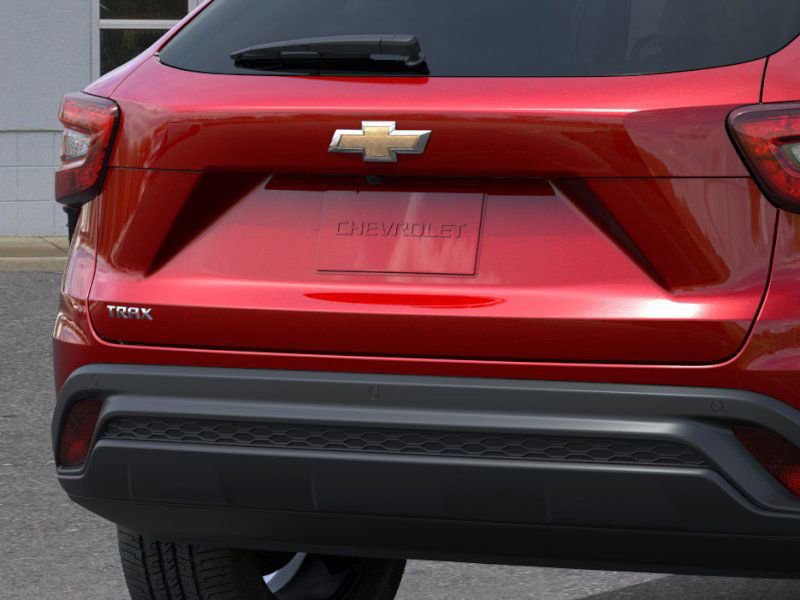 New 2026 Chevrolet Trax LS w/ LS Convenience Package FWD image 22
