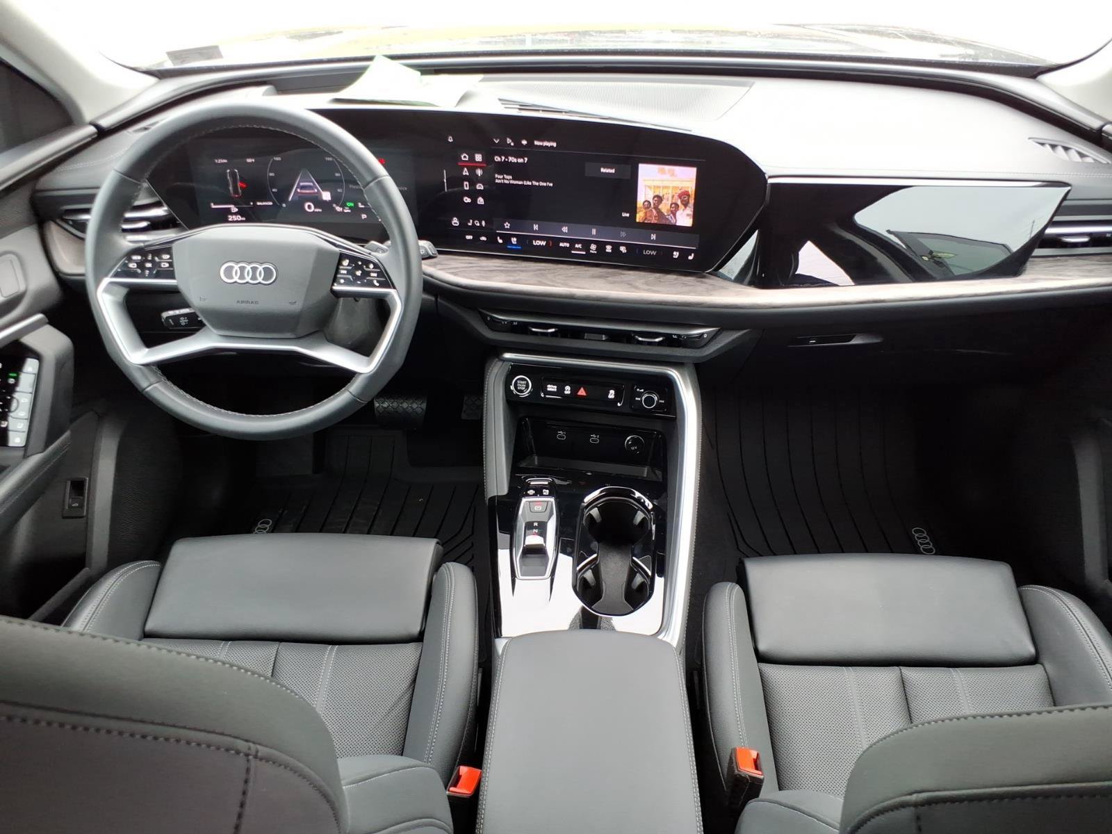 Used 2025 Audi Q5 Premium Plus AWD/4WD image 28