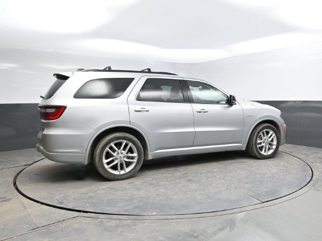 Used 2025 Dodge Durango R/T AWD/4WD image 2