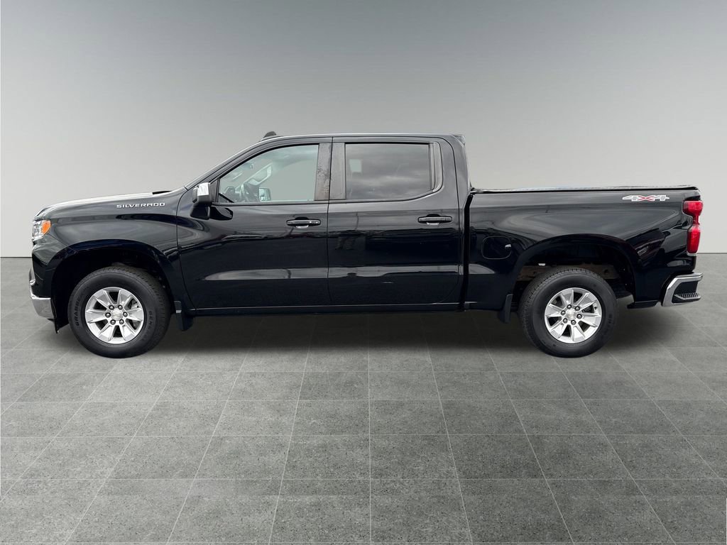 Used 2023 Chevrolet Silverado 1500 LT image 2