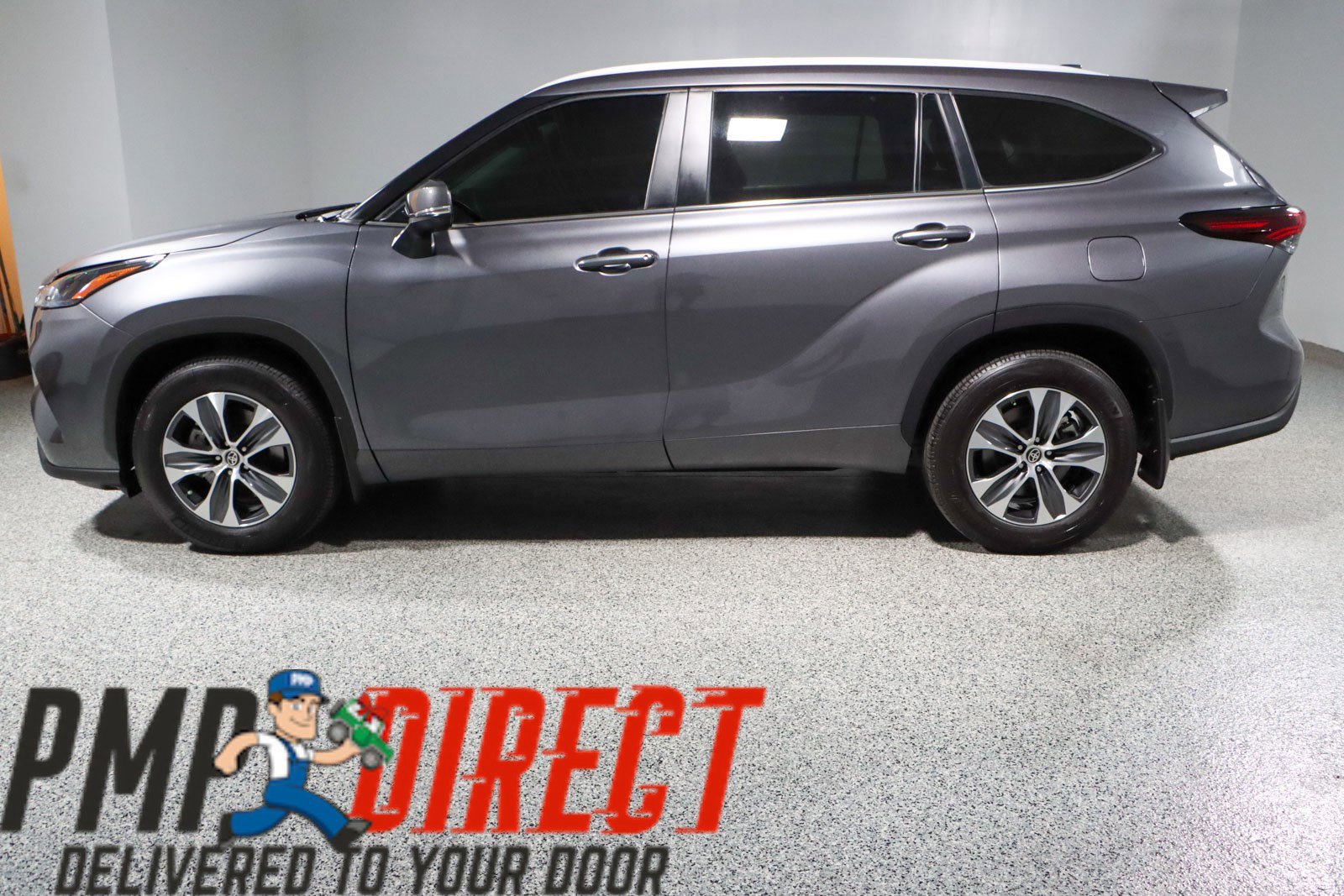 Used 2024 Toyota Highlander XLE image 10