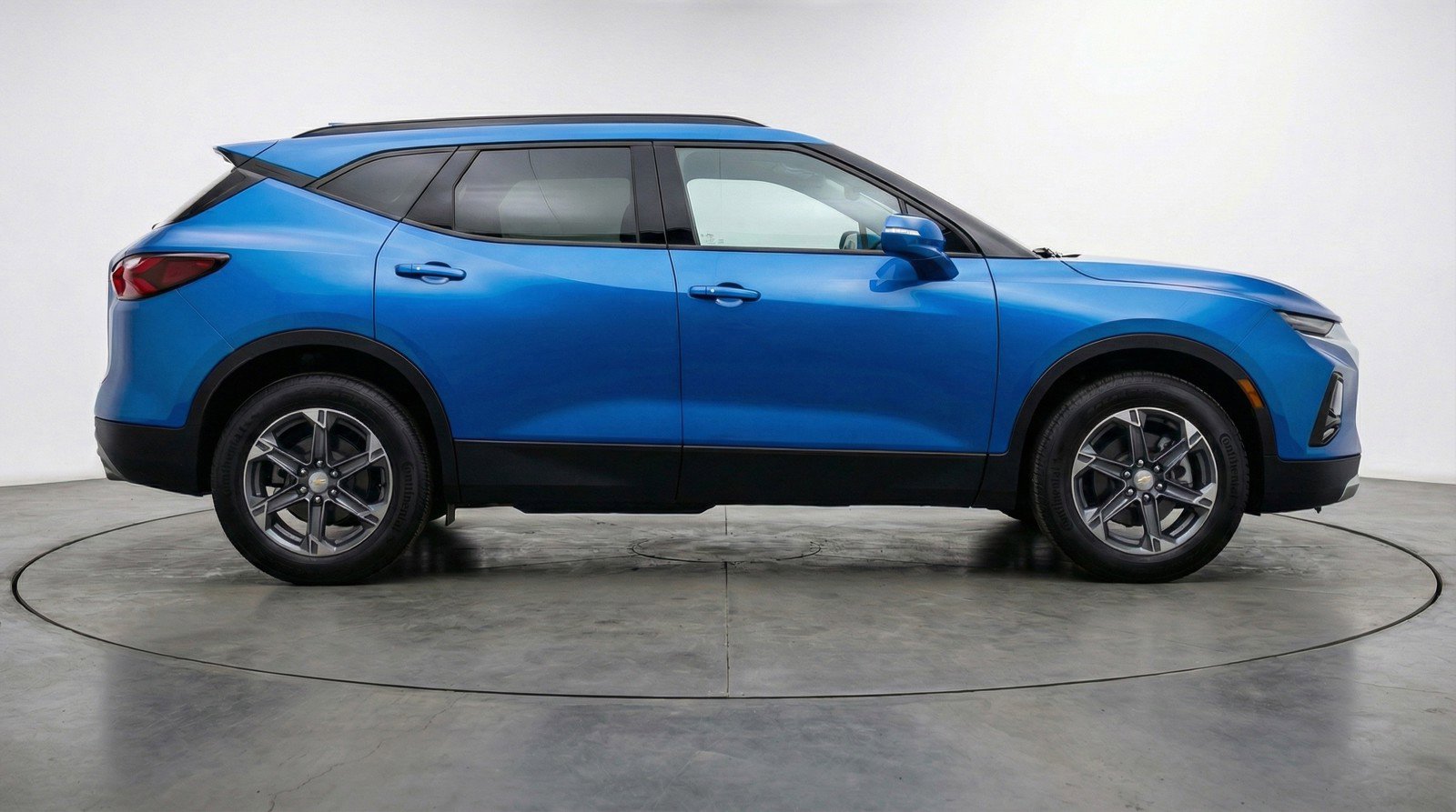 Used 2025 Chevrolet Blazer LT image 11