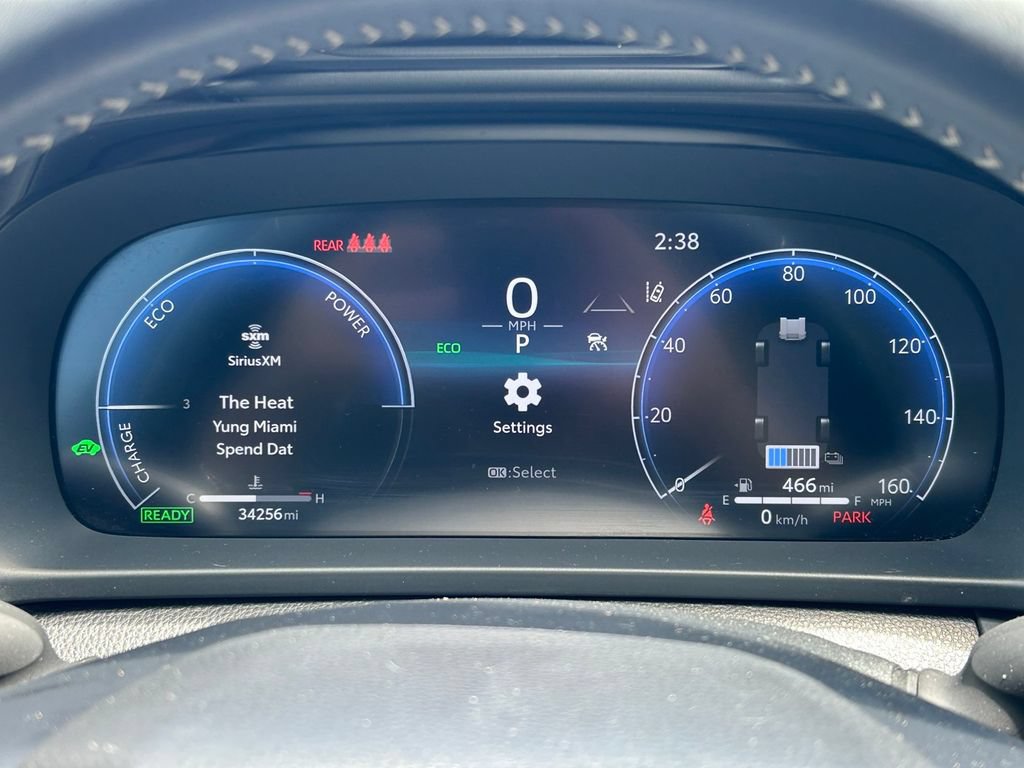 Used 2024 Toyota Crown AWD/4WD image 35