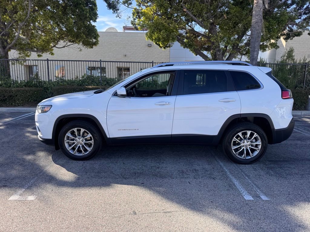 Used 2021 Jeep Cherokee Latitude Plus image 5