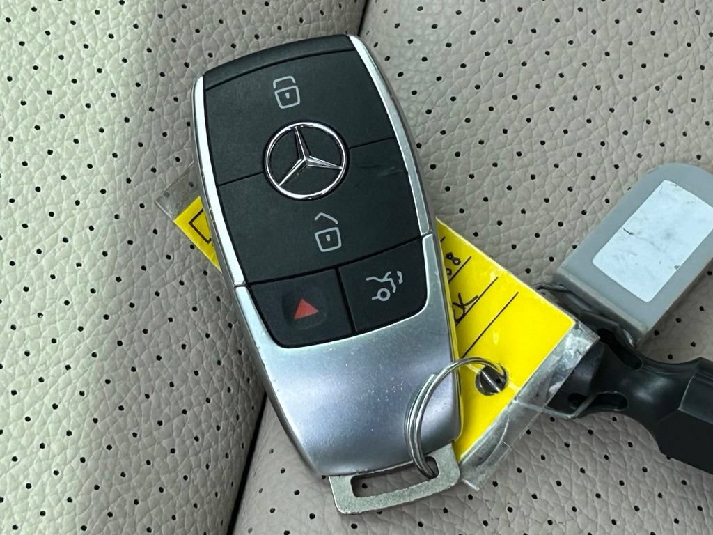 Used 2019 Mercedes-Benz C 300 Sedan image 51