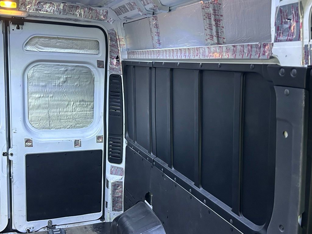Used 2023 RAM ProMaster 2500 image 14