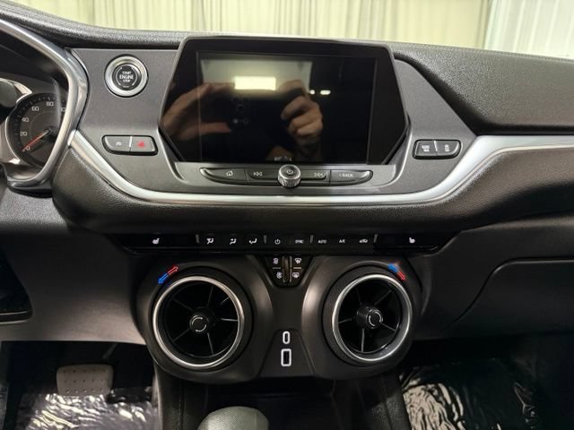 Used 2021 Chevrolet Blazer LT AWD/4WD image 13