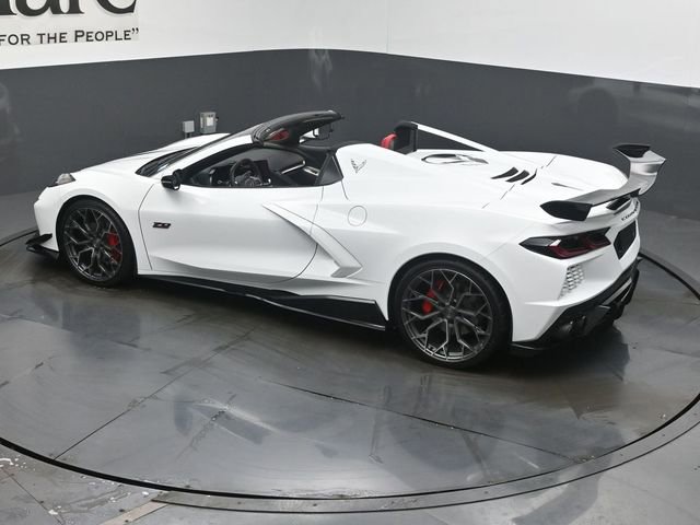 Used 2023 Chevrolet Corvette Stingray Convertible w/ Chrome Exterior Badge Package RWD image 41