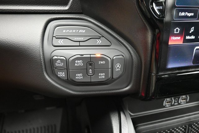 New 2027 RAM 1500 Rebel w/ Rebel Level 2 Equipment Group AWD/4WD image 8