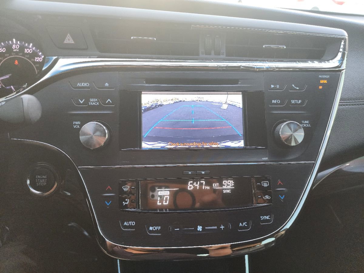 Used 2013 Toyota Avalon XLE Premium image 14