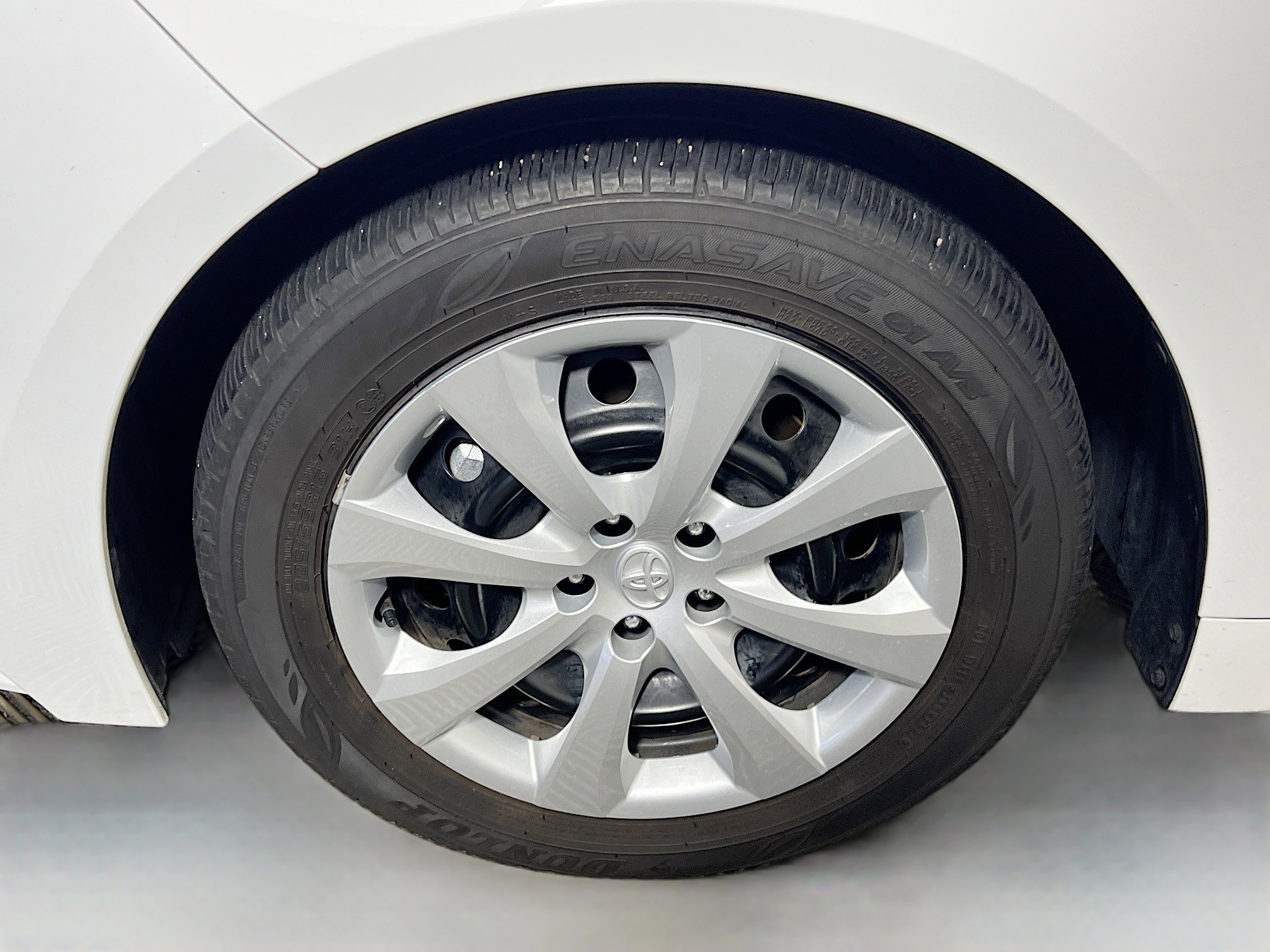 Used 2024 Toyota Corolla LE image 14