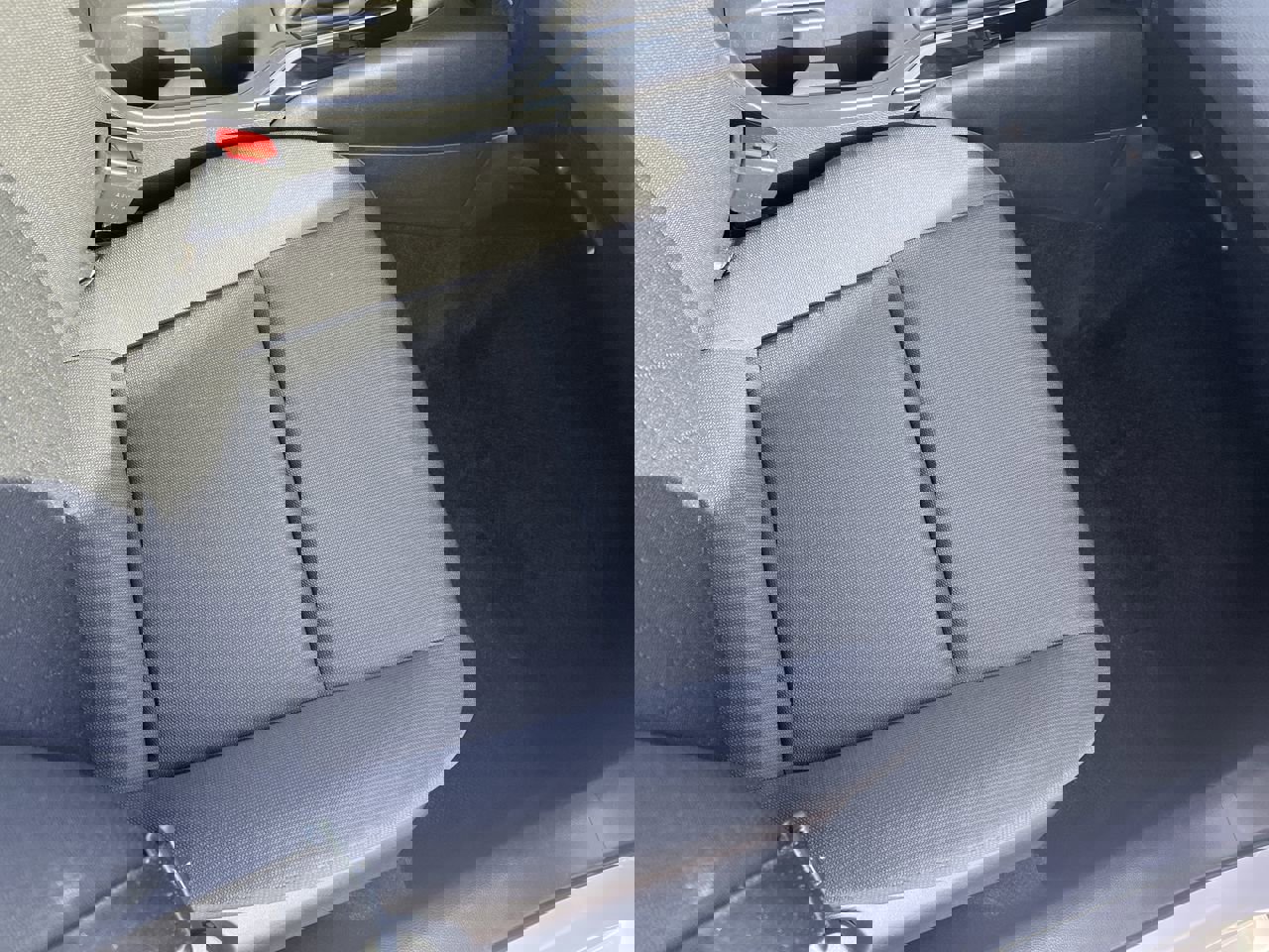 Used 2024 Toyota Corolla LE image 34